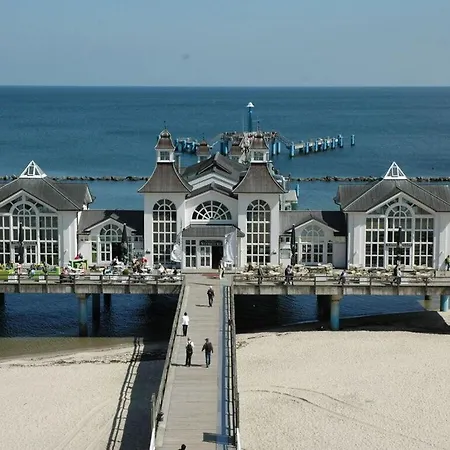 Holiday Dune House *